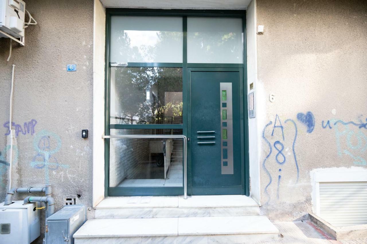 Top Sightseeing 3Rd Floor Studio On A Paved Road! Афины Экстерьер фото