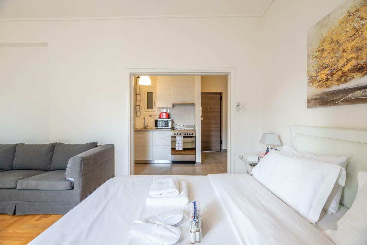 Top Sightseeing 3Rd Floor Studio On A Paved Road! Афины Экстерьер фото