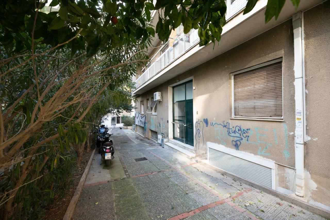 Top Sightseeing 3Rd Floor Studio On A Paved Road! Афины Экстерьер фото